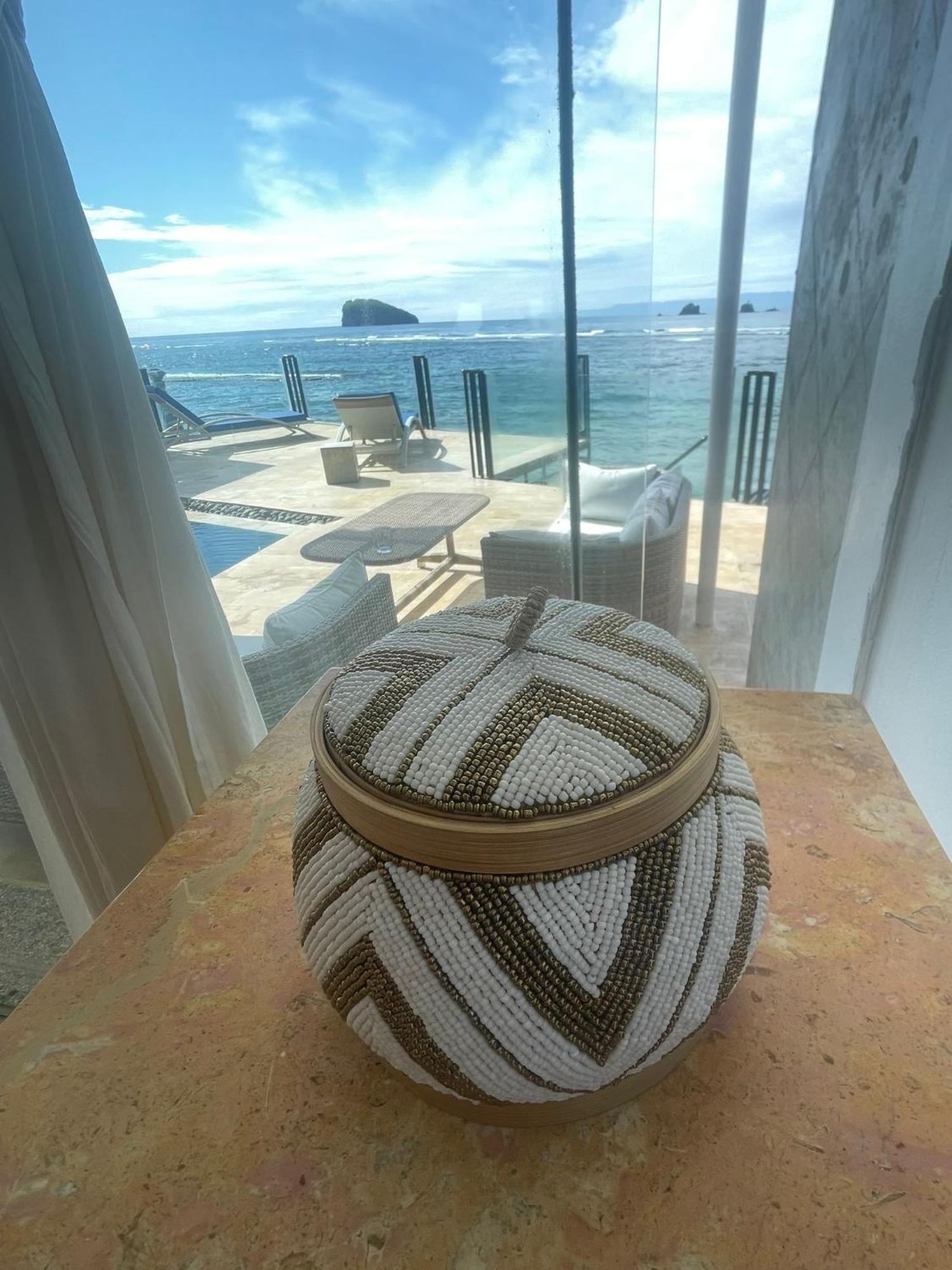 Puri Oka Beach Bungalows Candi Dasa  Luaran gambar