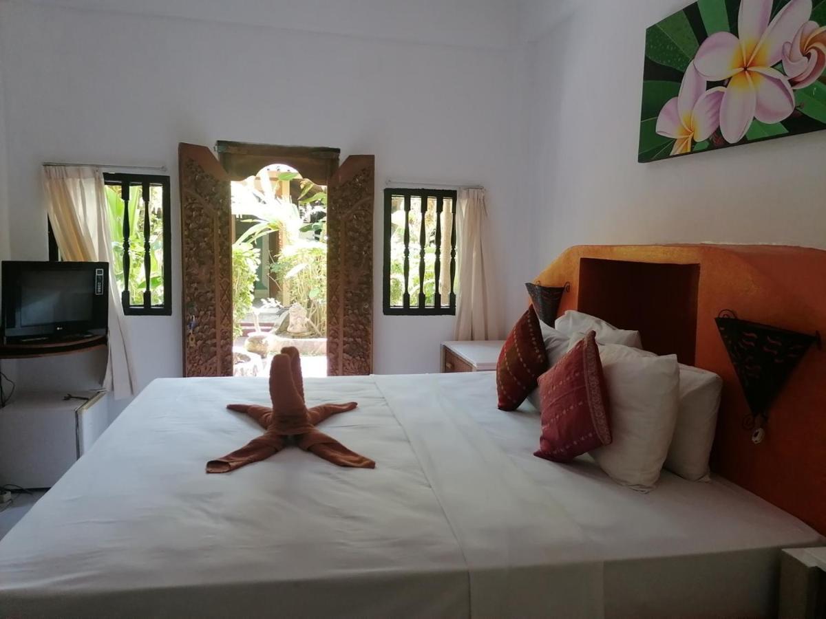 Puri Oka Beach Bungalows Candi Dasa  Luaran gambar