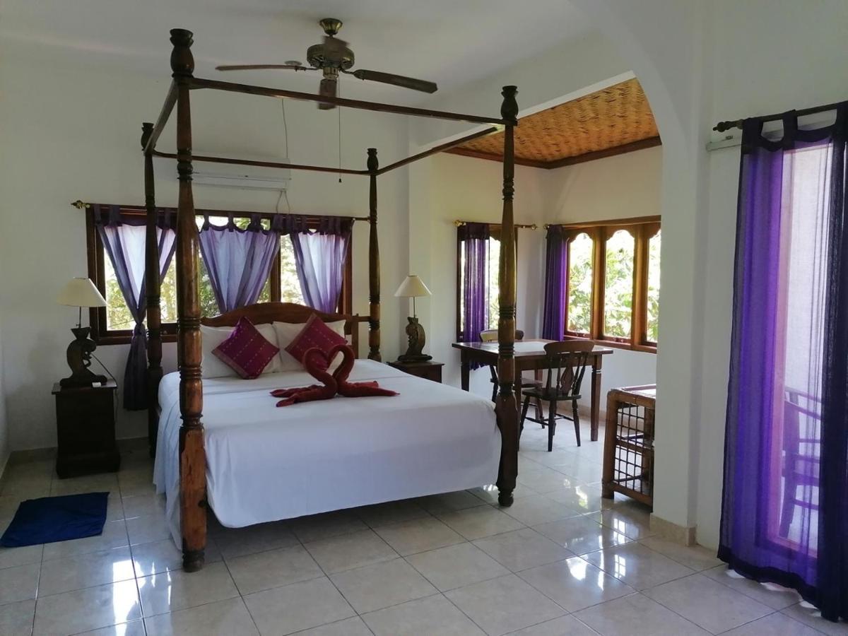 Puri Oka Beach Bungalows Candi Dasa  Luaran gambar